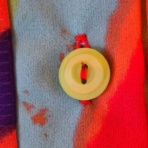 Artex Fashions Womens Button Front Semi-Sheer Longline Blouse Multicolor Medium - Picture 7 of 11